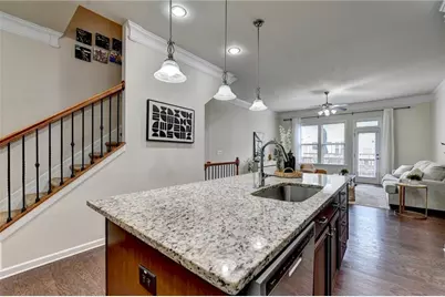 2634 Portbury Place NE, Atlanta, GA 30329 - Photo 8