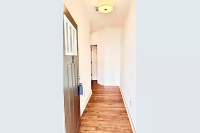 34 Auburn Woods Drive, Auburn, GA 30011 - Photo 6