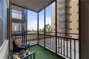 300 W Peachtree Street NE, Atlanta, GA 30308 - Photo 18