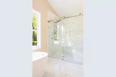 1677 North Avenue NW, Atlanta, GA 30318 - Photo 12