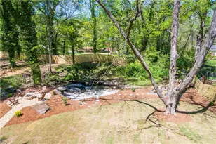 1677 North Ave NW, Atlanta, GA 30318 - Photo 40