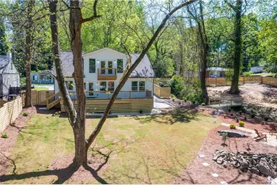 1677 North Avenue NW, Atlanta, GA 30318 - Photo 4