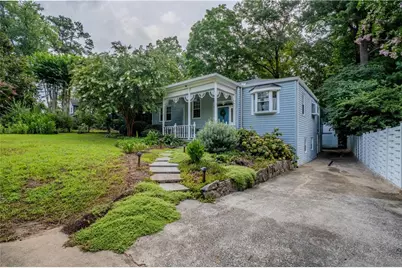 1053 Vista Trail NE, Atlanta, GA 30324 - Photo 2