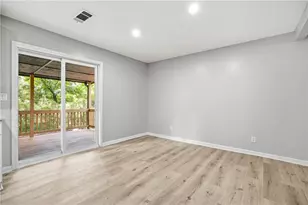 1120 Kinnett Rd, Covington, GA 30016 - Photo 16