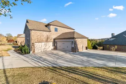 4725 Cardinal Ridge Way, Flowery Branch, GA 30542 - Photo 6