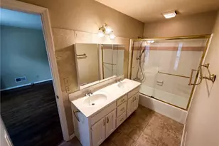 135 N Clublands Ct, Johns Creek, GA 30022 - Photo 30