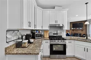 208 Shields St, Winder, GA 30680 - Photo 20