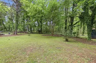 8331 Attleboro Dr, Jonesboro, GA 30238 - Photo 28