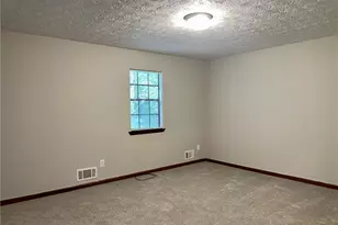 977 Leeward Ln, Jonesboro, GA 30238 - Photo 10