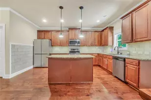 205 Arborview Dr, McDonough, GA 30252 - Photo 14