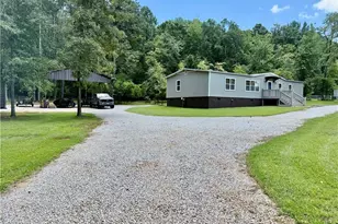 351 River Lake Dr, Eatonton, GA 31024 - Photo 2