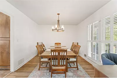 3906 Laurens Lane, Snellville, GA 30039 - Photo 14