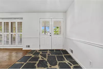 2831 Georgian Terrace, Marietta, GA 30068 - Photo 10