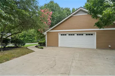 2831 Georgian Terrace, Marietta, GA 30068 - Photo 48