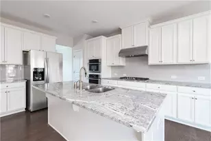 770 Sunset Park Dr, Suwanee, GA 30024 - Photo 8