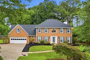 12135 N Hickory Trace, Alpharetta, GA 30004 - Photo 1