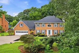 12135 N Hickory Trace, Alpharetta, GA 30004 - Photo 32