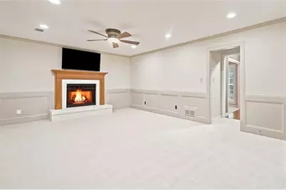 12135 N Hickory Trace, Alpharetta, GA 30004 - Photo 4