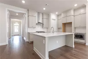 879 Eastman Ct, Hoschton, GA 30548 - Photo 10