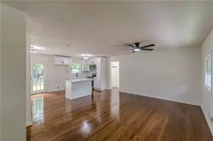 8285 Hemlock Dr, Jonesboro, GA 30238 - Photo 8