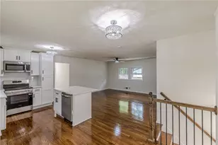 8285 Hemlock Dr, Jonesboro, GA 30238 - Photo 22
