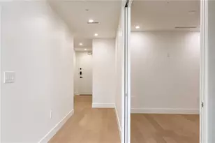 318 Sandy Springs Cir, Atlanta, GA 30328 - Photo 16