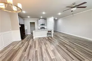 339 Cherryhill Ln, Woodstock, GA 30188 - Photo 2