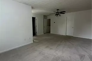 325 Parc River Blvd, Lawrenceville, GA 30046 - Photo 18
