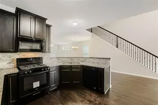 3080 Rivera Ct, Fairburn, GA 30213 - Photo 10