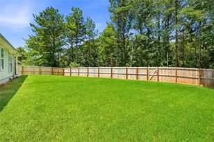1016 Meadow Glen Cir, Fairburn, GA 30213 - Photo 30