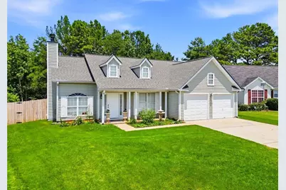 1016 Meadow Glen Circle, Fairburn, GA 30213 - Photo 1