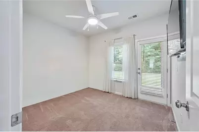 211 Mahone Drive, Lilburn, GA 30047 - Photo 8