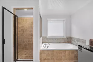 1929 Brantley Walk Ln NW, Atlanta, GA 30318 - Photo 20