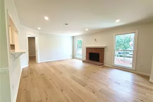 211 Abingdon Way, Sandy Springs, GA 30328 - Photo 10