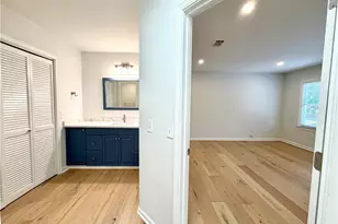 211 Abingdon Way, Sandy Springs, GA 30328 - Photo 44