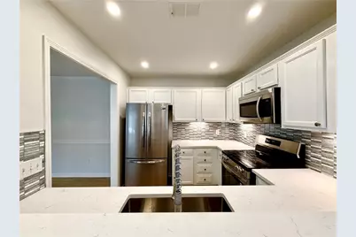 211 Abingdon Way, Sandy Springs, GA 30328 - Photo 14
