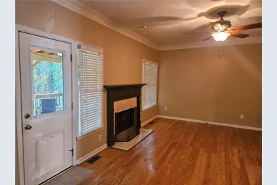 2545 Cobble Creek Lane, Grayson, GA 30017 - Photo 8
