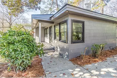 2272 Wallace Drive, Chamblee, GA 30341 - Photo 4