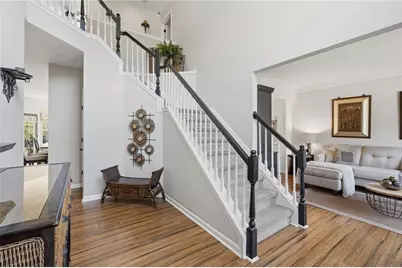555 Kingsport Drive, Alpharetta, GA 30076 - Photo 6