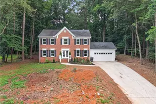535 Woodrow Dr, Lawrenceville, GA 30043 - Photo 1