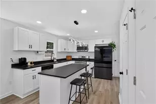 535 Woodrow Dr, Lawrenceville, GA 30043 - Photo 14