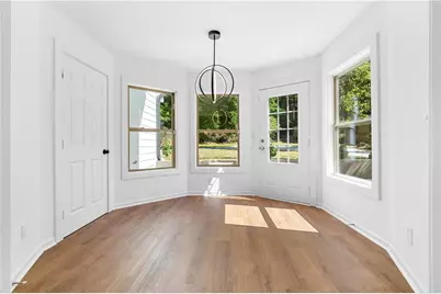 1689 Derry Avenue SW, Atlanta, GA 30310 - Photo 12