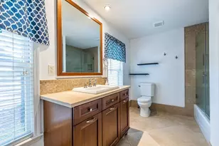 5 Plantation Dr NE, Atlanta, GA 30324 - Photo 20