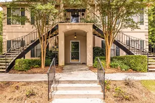 5 Plantation Dr NE, Atlanta, GA 30324 - Photo 2
