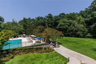 5 Plantation Dr NE, Atlanta, GA 30324 - Photo 26