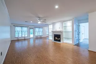 5 Plantation Dr NE, Atlanta, GA 30324 - Photo 4