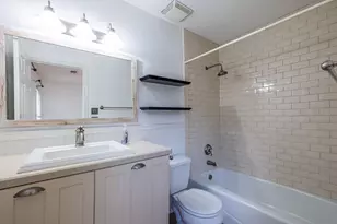 5 Plantation Dr NE, Atlanta, GA 30324 - Photo 16