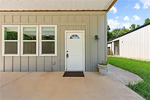 221 Columbus Dr, Homer, GA 30547 - Photo 8