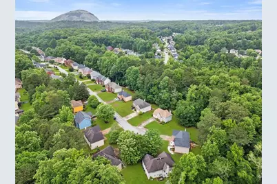 6906 Wynmeadow Drive, Stone Mountain, GA 30087 - Photo 4