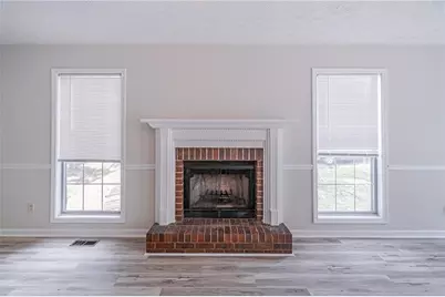2402 Betsy Court SW, Marietta, GA 30008 - Photo 12